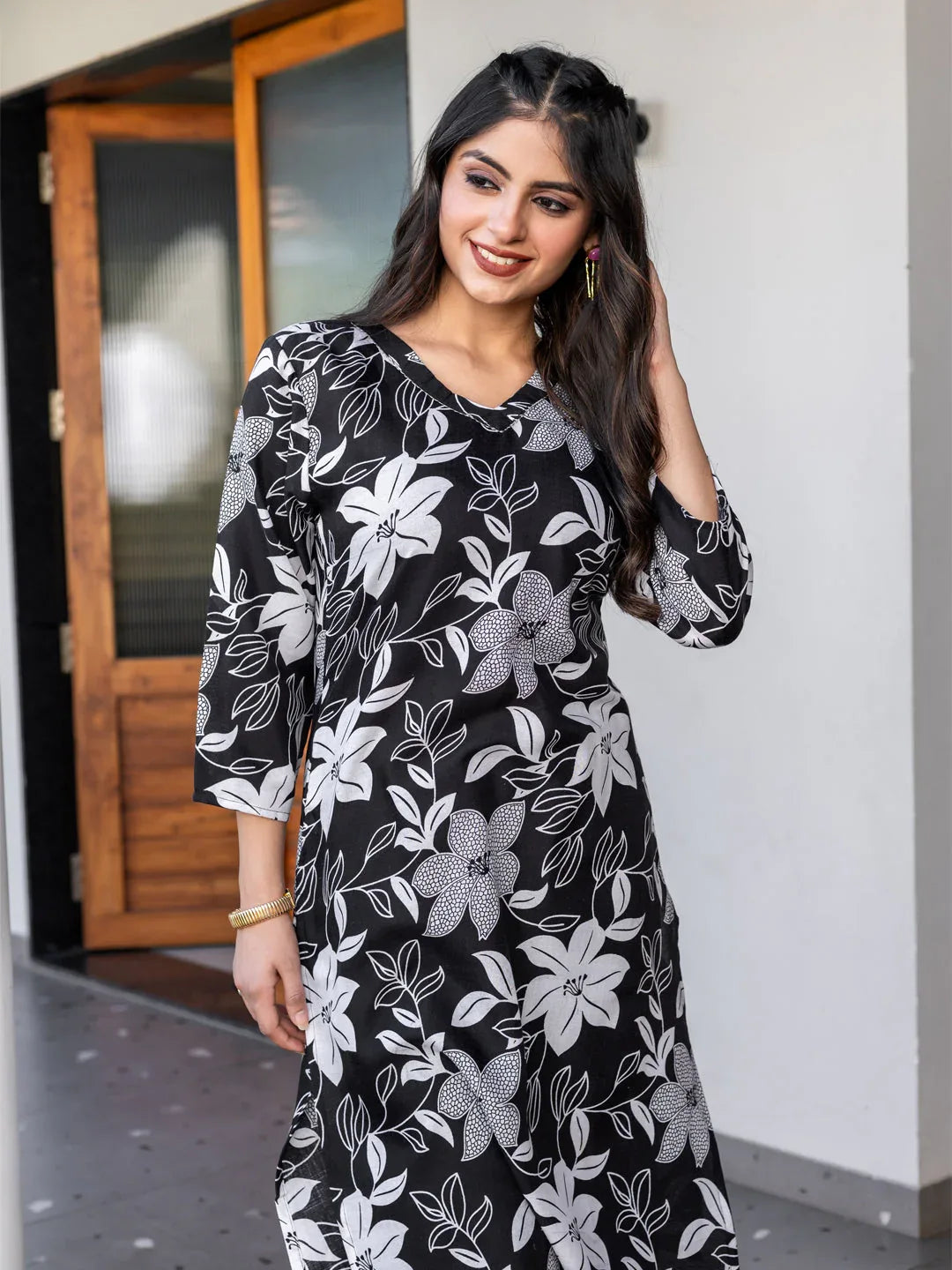 Cotton Blend Printed Kurti Pant Set for Women – Black - Evara Clothes